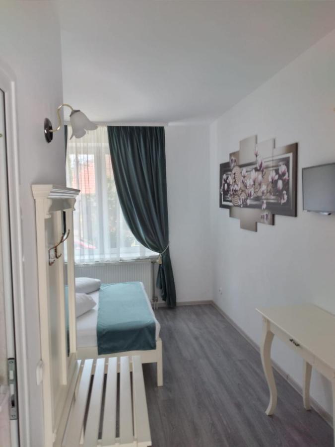 Mario Guest house